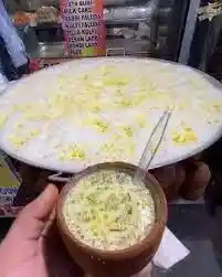 लखनऊ की सर्दियों में कढ़ाई वाला दूध पीना न भूलिएगा